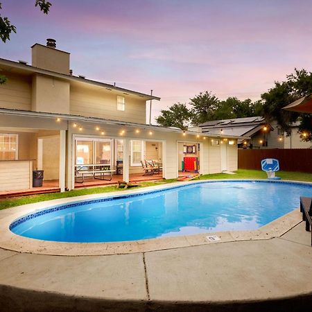 Spacious 4 Bedroom With Pool-Minutes To Seaworld And Lackland Afb Сан Антонио Екстериор снимка